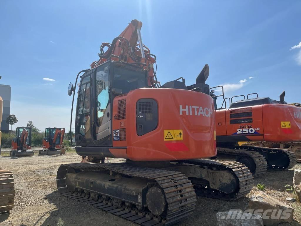 Hitachi ZX135US-6-2P Gravemaskiner på larvebånd