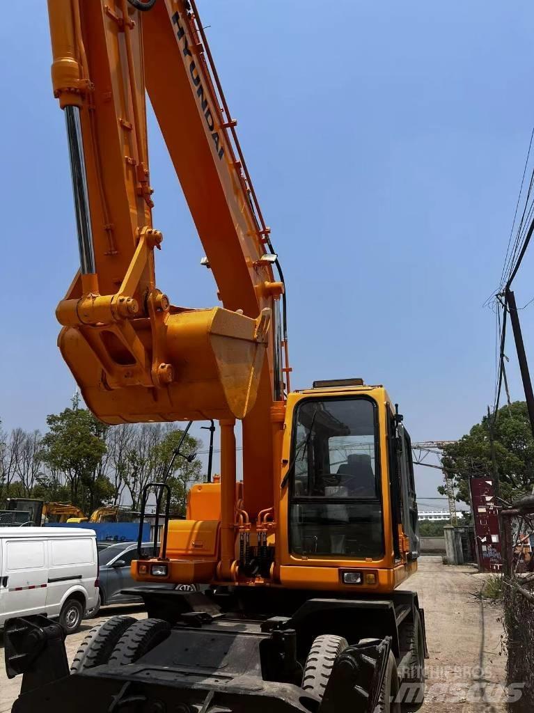 Hyundai R210W-7 Gravemaskiner på hjul