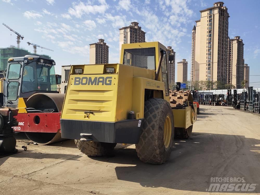 Bomag BW 217 Enkelt tromle