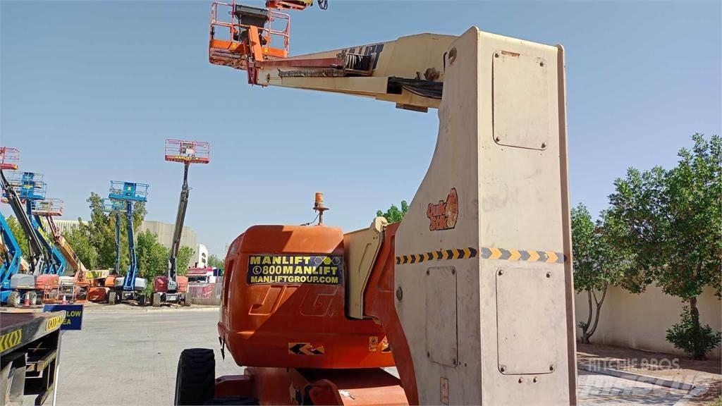 JLG 800AJ Bomlifte med knækarm