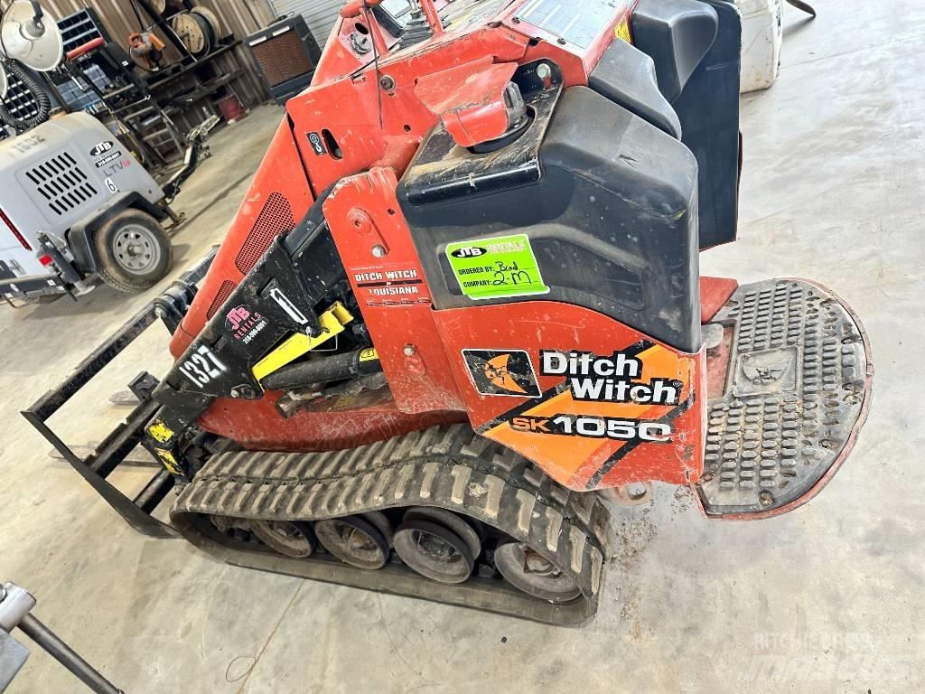 Ditch Witch SK 1050 Minilæsser - skridstyret