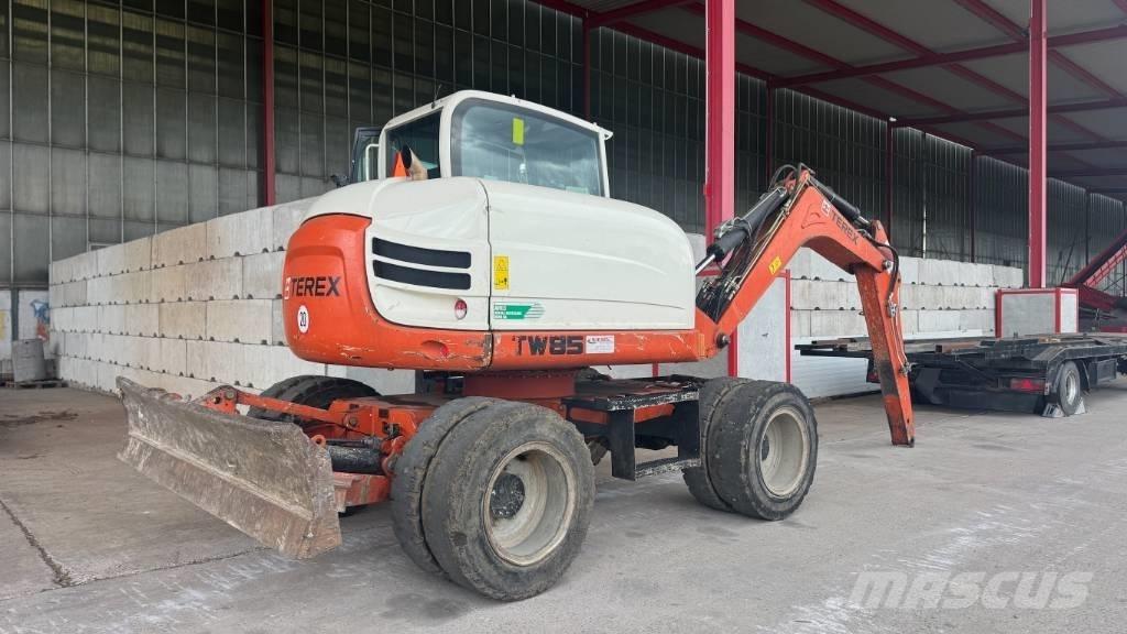 Yanmar TW 85 Gravemaskiner på hjul