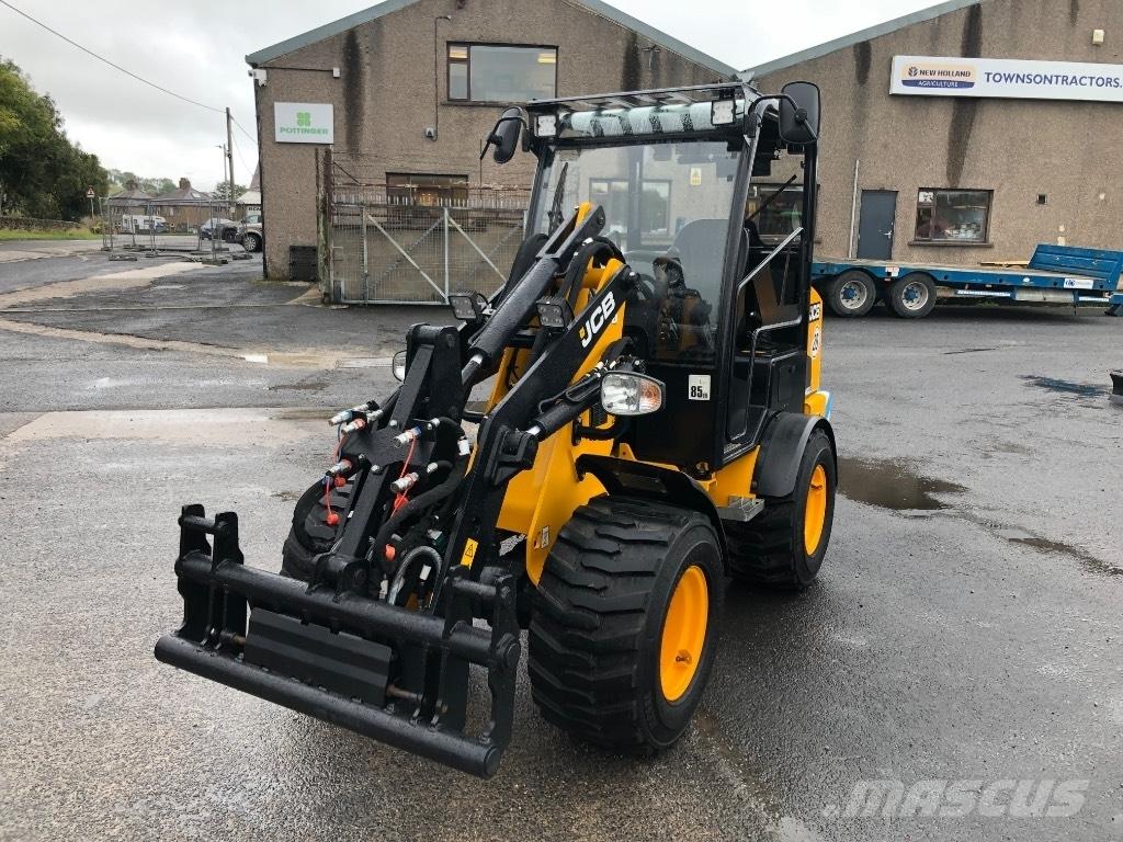 JCB 403 E Teleskoplæssere til landbrug