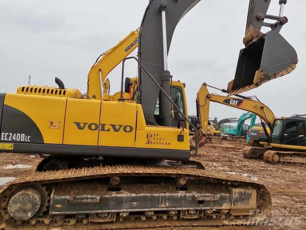 Volvo EC 240 B LC Gravemaskiner på larvebånd