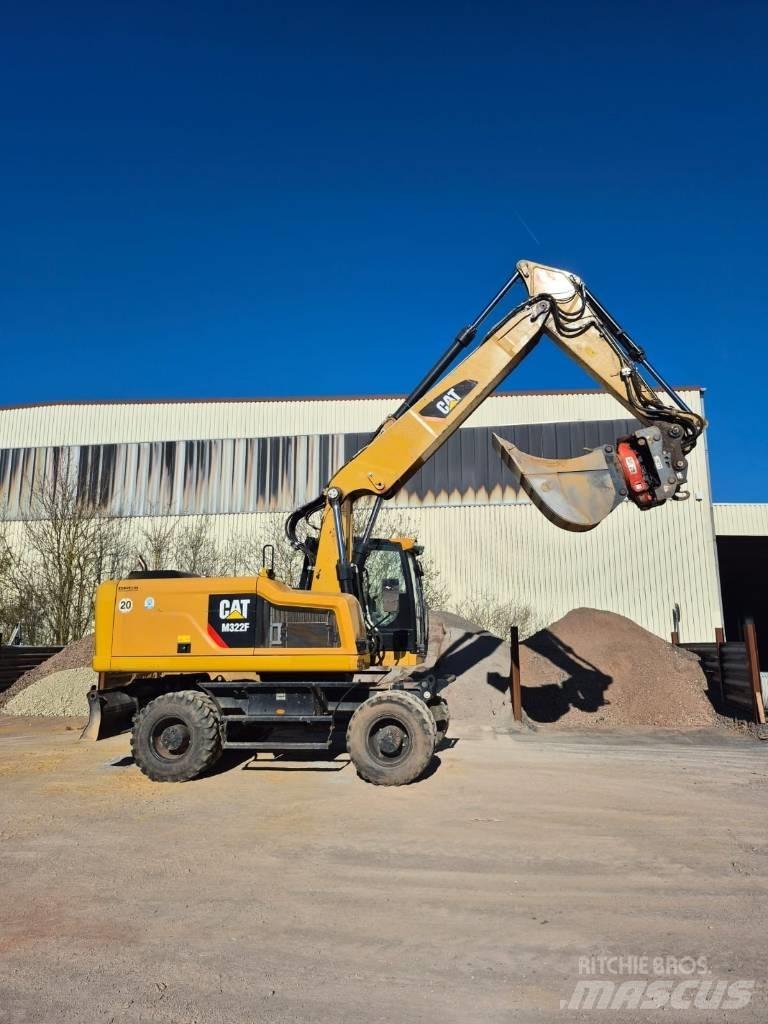 CAT M322F Gravemaskiner på hjul