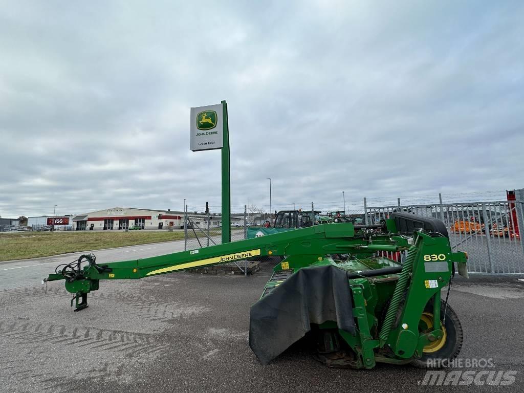 John Deere 830 Kombihøstere