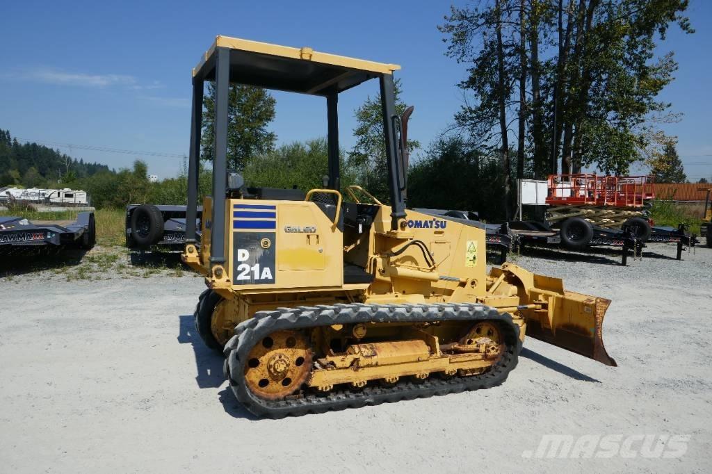 Komatsu D 21 A-8 Bulldozer på larvebånd