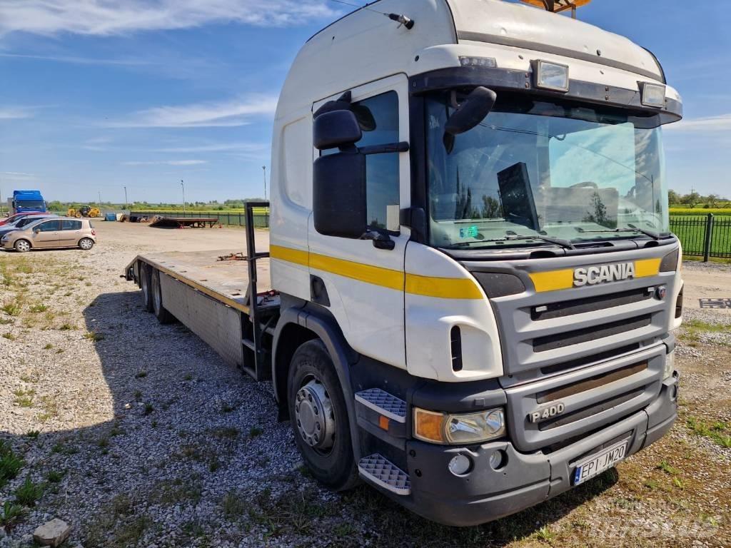Scania P 400 Lastbil med lad/Flatbed