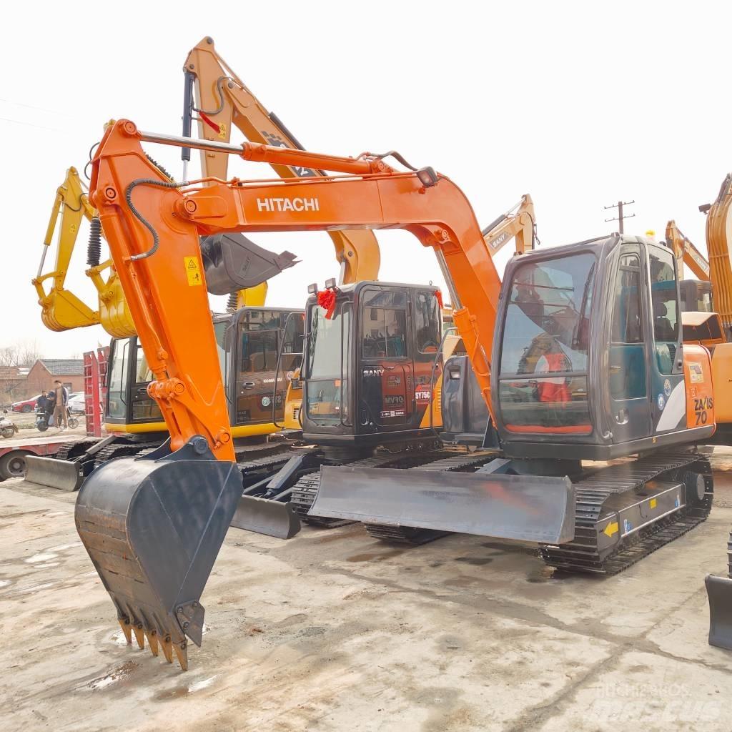 Hitachi ZX70 Midi-gravemaskiner 7t - 12t