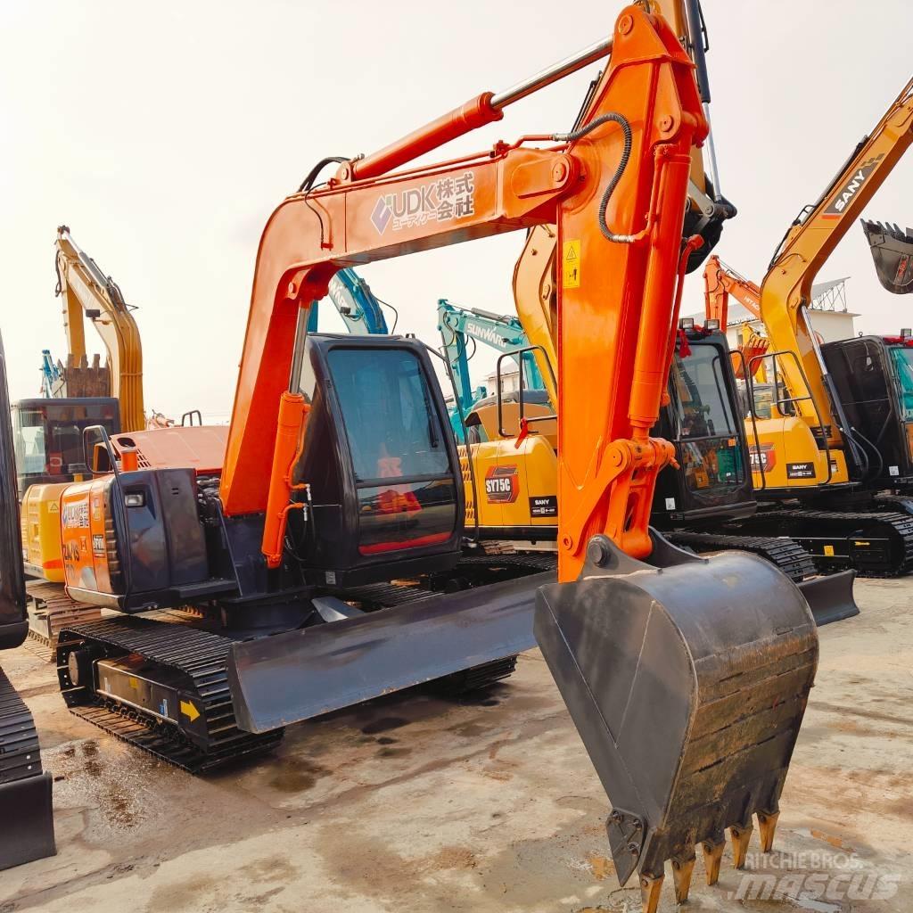 Hitachi ZX70 Midi-gravemaskiner 7t - 12t