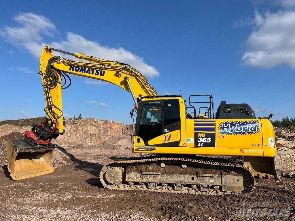 Komatsu HB 365LC-3E0 Gravemaskiner på larvebånd