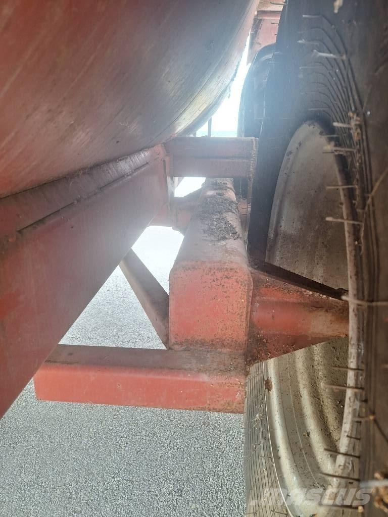  peta 12,5m3 Gyllevogne/Slamsugere