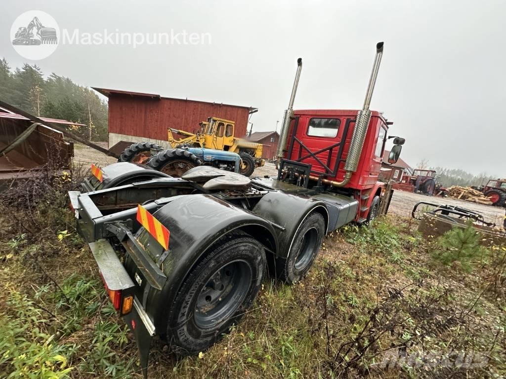 Scania T 143 H Trækkere