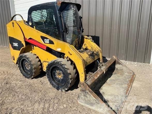 CAT 256C Minilæsser - skridstyret