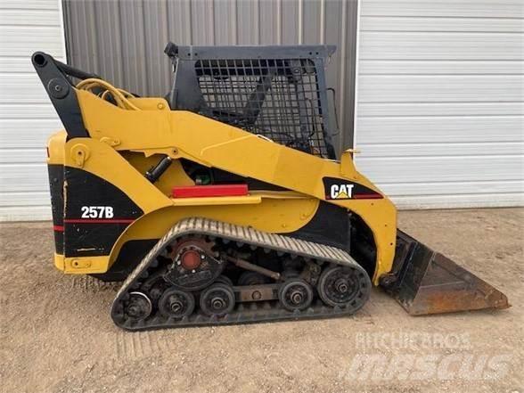 CAT 257B Minilæsser - skridstyret