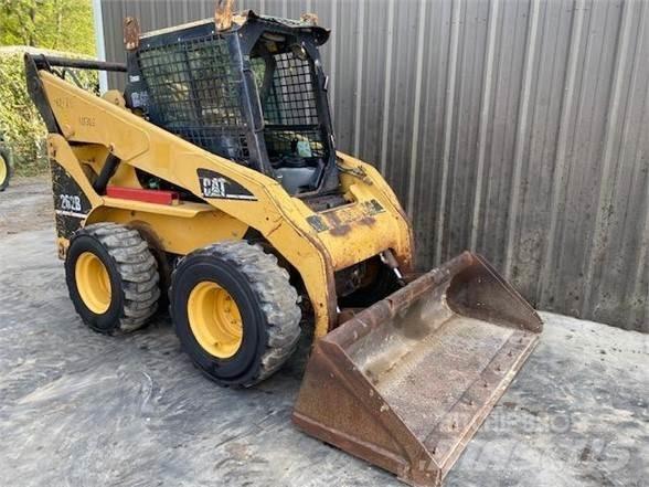 CAT 262B Minilæsser - skridstyret
