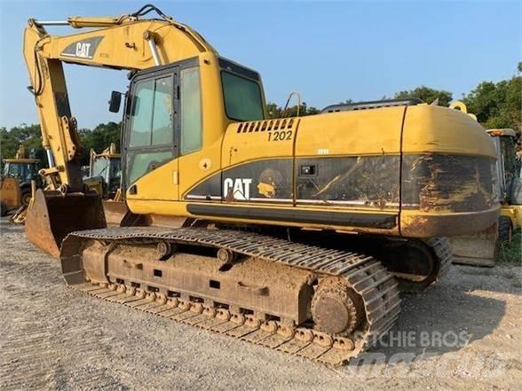 CAT 325C Gravemaskiner på larvebånd