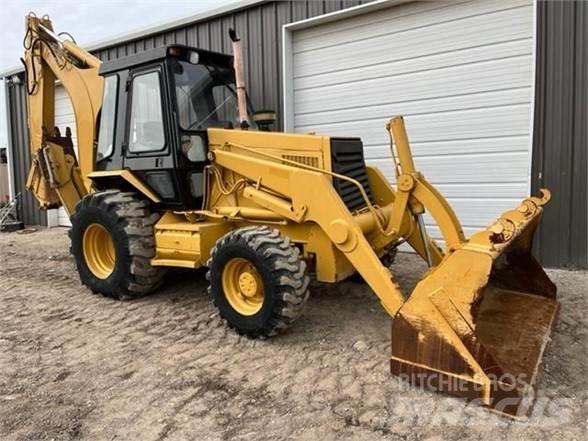 CAT 446B Rendegravere
