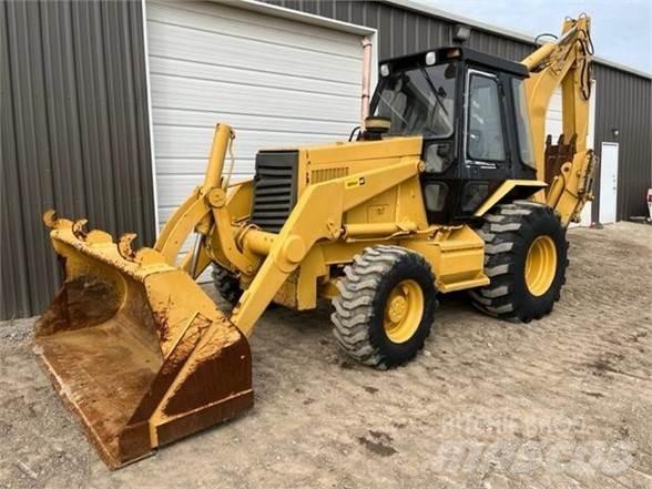CAT 446B Rendegravere