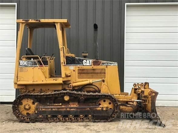CAT D3C Bulldozer på larvebånd