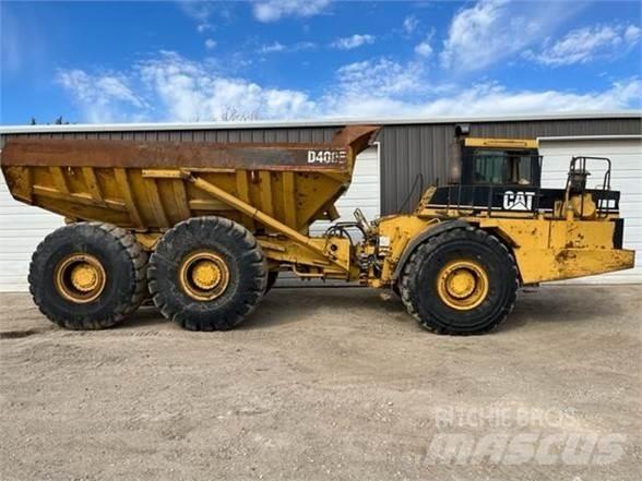 CAT D400E Terrængående lastbiler
