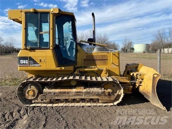 CAT D4G XL Bulldozer på larvebånd