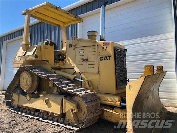 CAT D4H Bulldozer på larvebånd