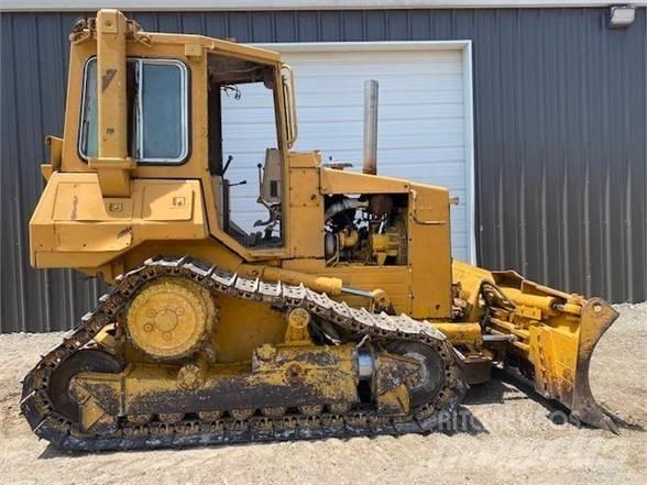 CAT D4H Bulldozer på larvebånd