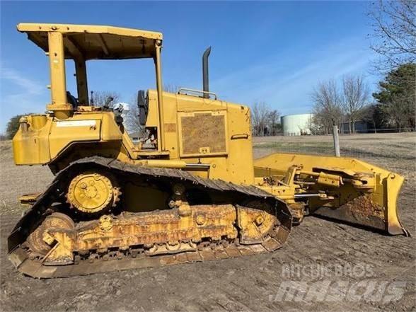 CAT D5N Bulldozer på larvebånd