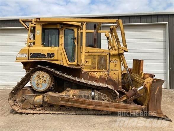 CAT D6H XL Bulldozer på larvebånd