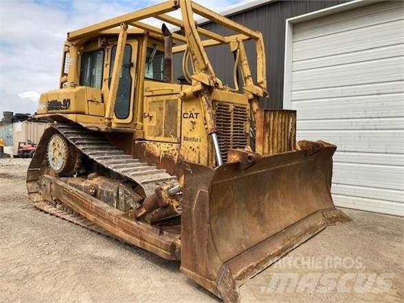 CAT D6H XL Bulldozer på larvebånd