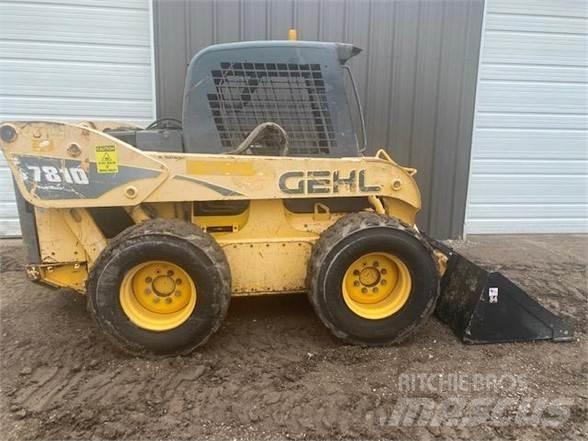 Gehl 7810 Minilæsser - skridstyret
