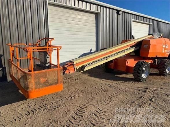 JLG 600S Teleskoplifte