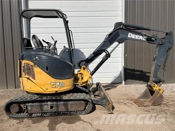 John Deere 27D Minigravemaskiner