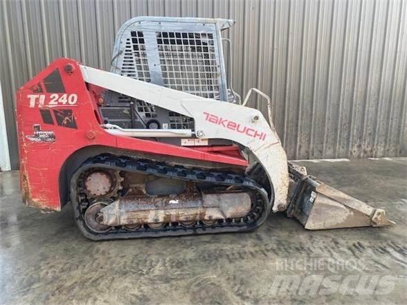 Takeuchi TL240 Minilæsser - skridstyret