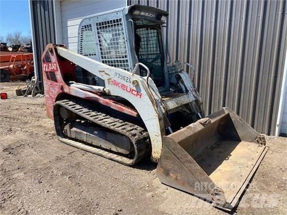 Takeuchi TL250 Minilæsser - skridstyret