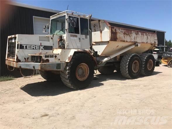 Terex TA27 Terrængående lastbiler