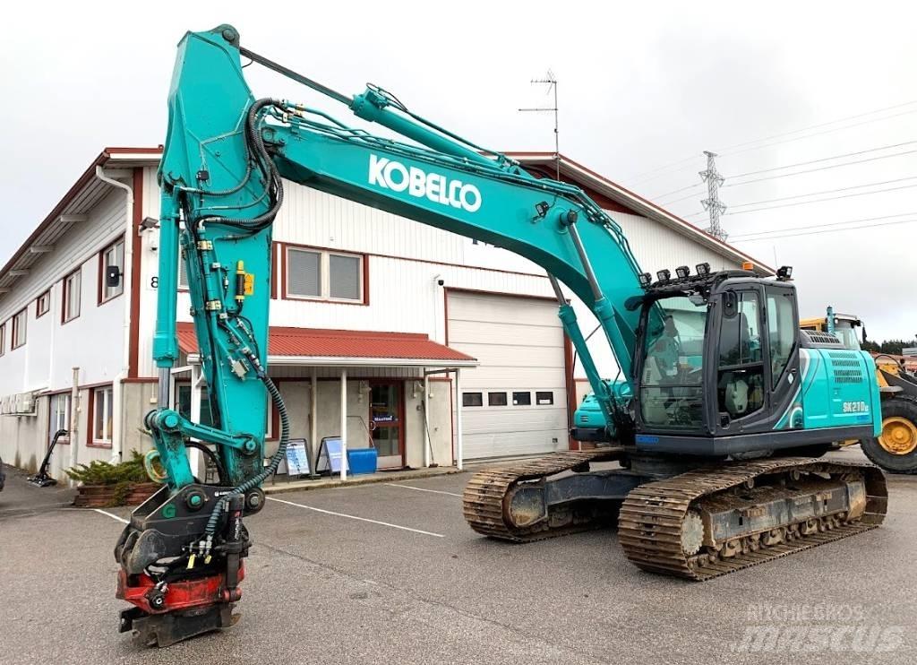 Kobelco SK210LC-10 Gravemaskiner på larvebånd
