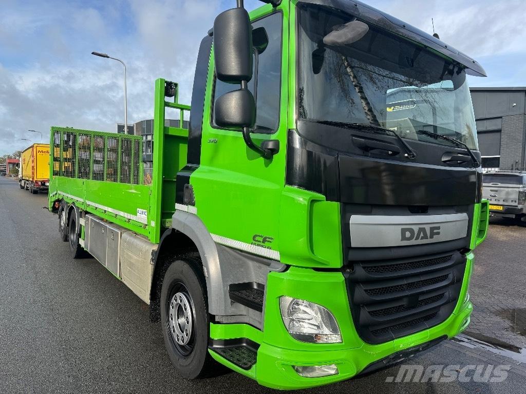 DAF CF 370 Autotransportere / Knæklad