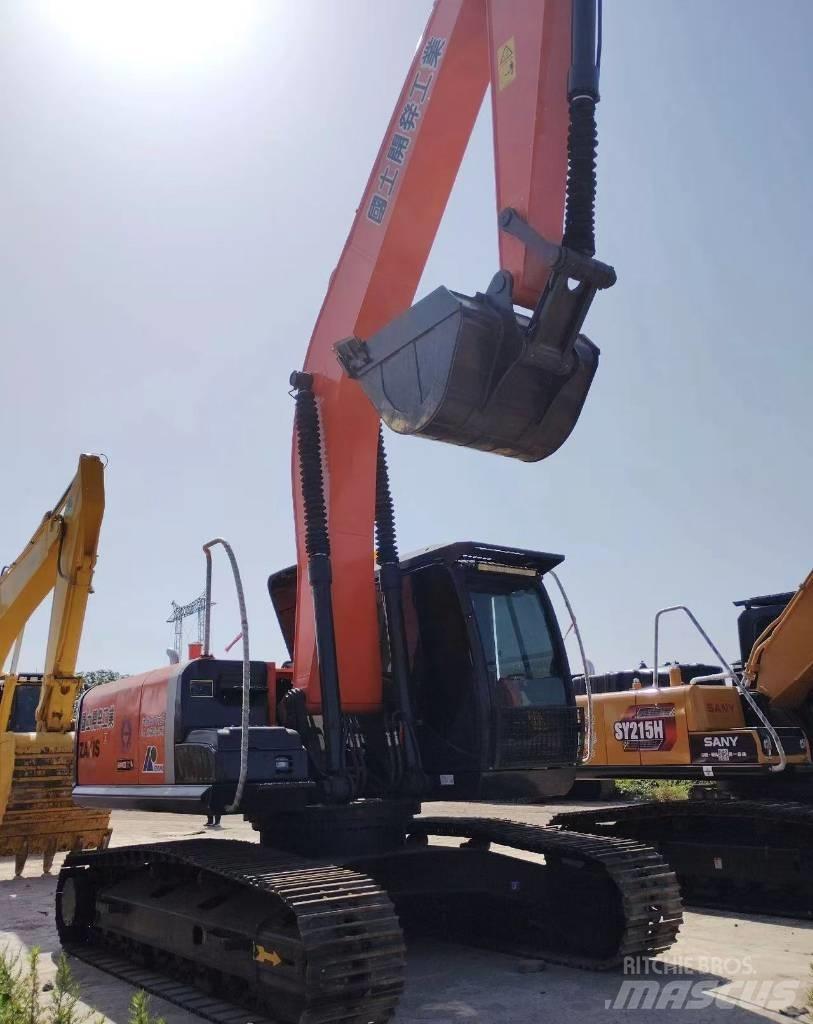 Hitachi Zaxis 240 LC Gravemaskiner på larvebånd