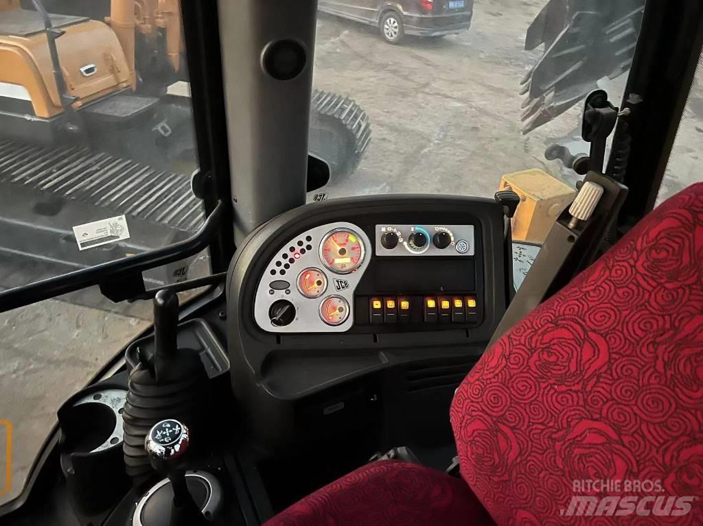 JCB 3CX Rendegravere