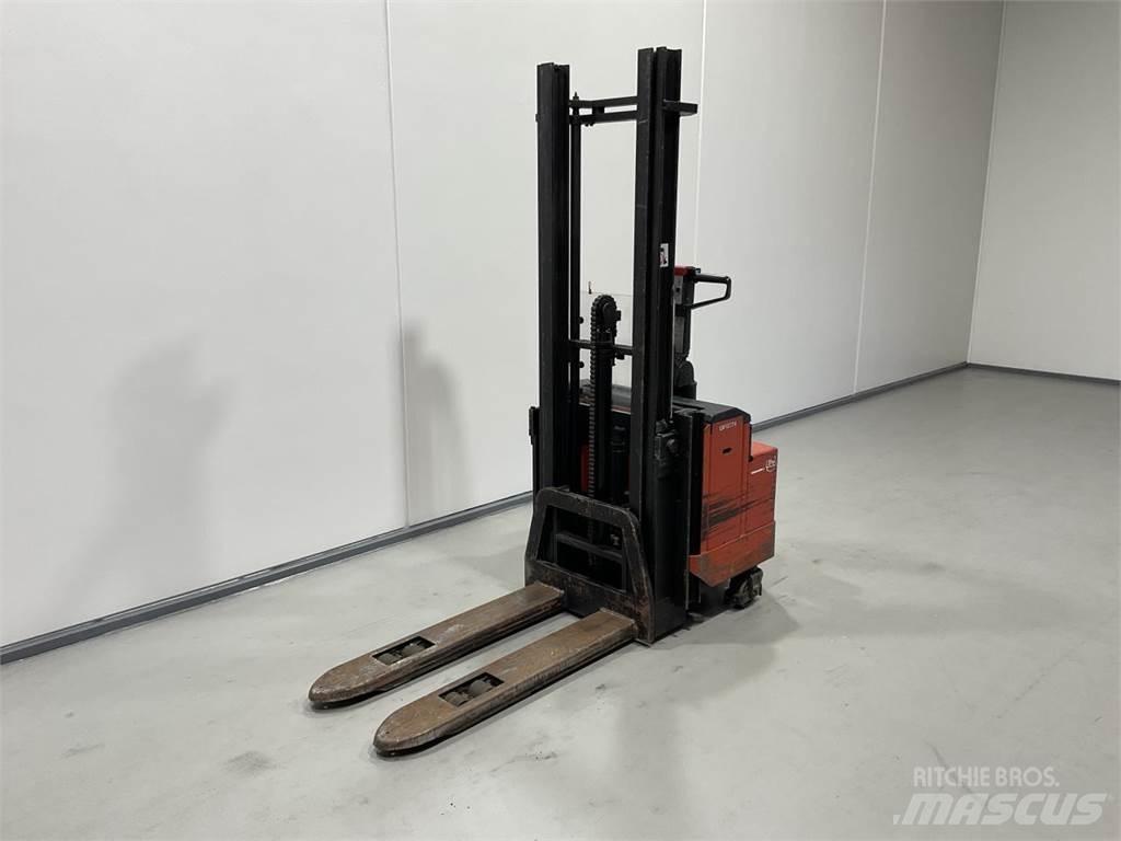 BT LSF1250/11 Selvkørende stablere