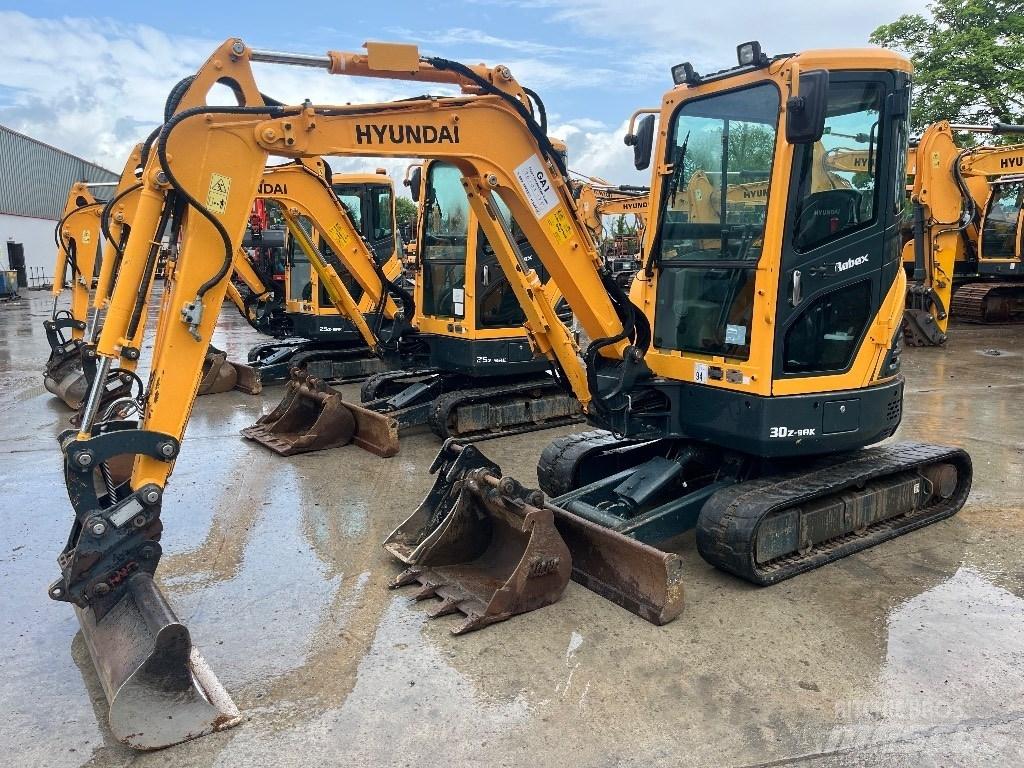 Hyundai R30 Z-9AK Minigravemaskiner