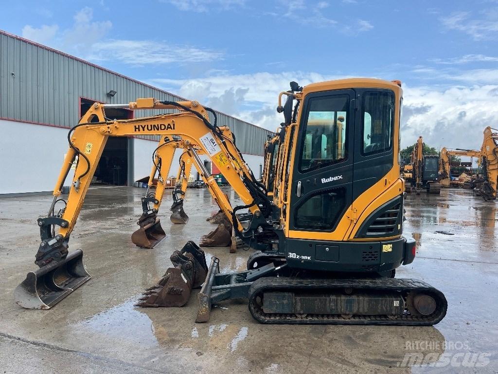 Hyundai R30 Z-9AK Minigravemaskiner