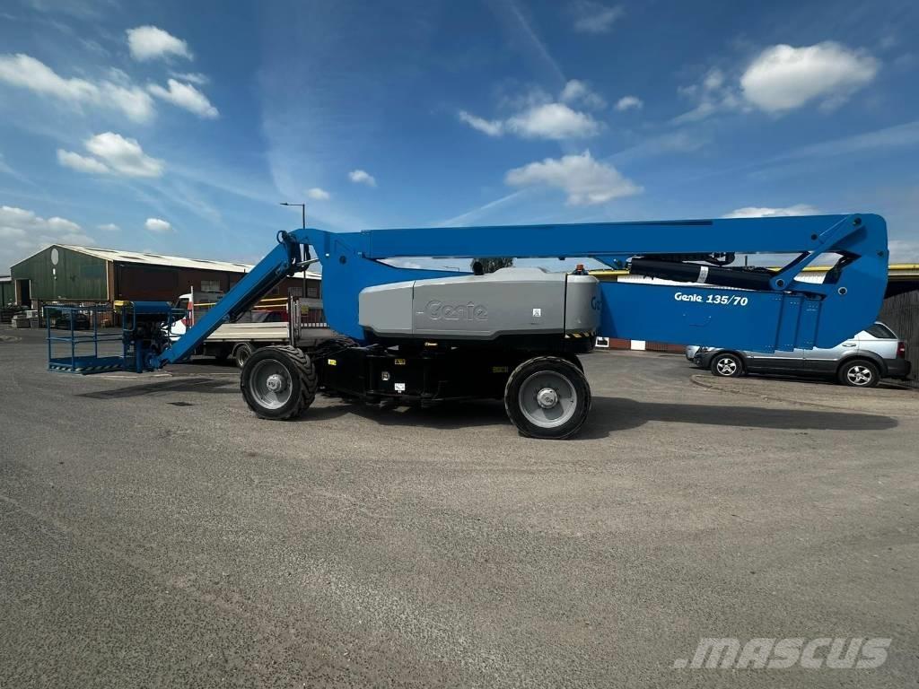 Genie ZX 135/70 Bomlifte med knækarm