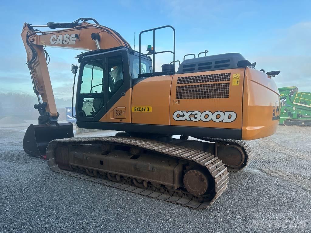 CASE CX 300D Gravemaskiner på larvebånd