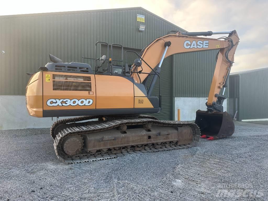 CASE CX 300D Gravemaskiner på larvebånd