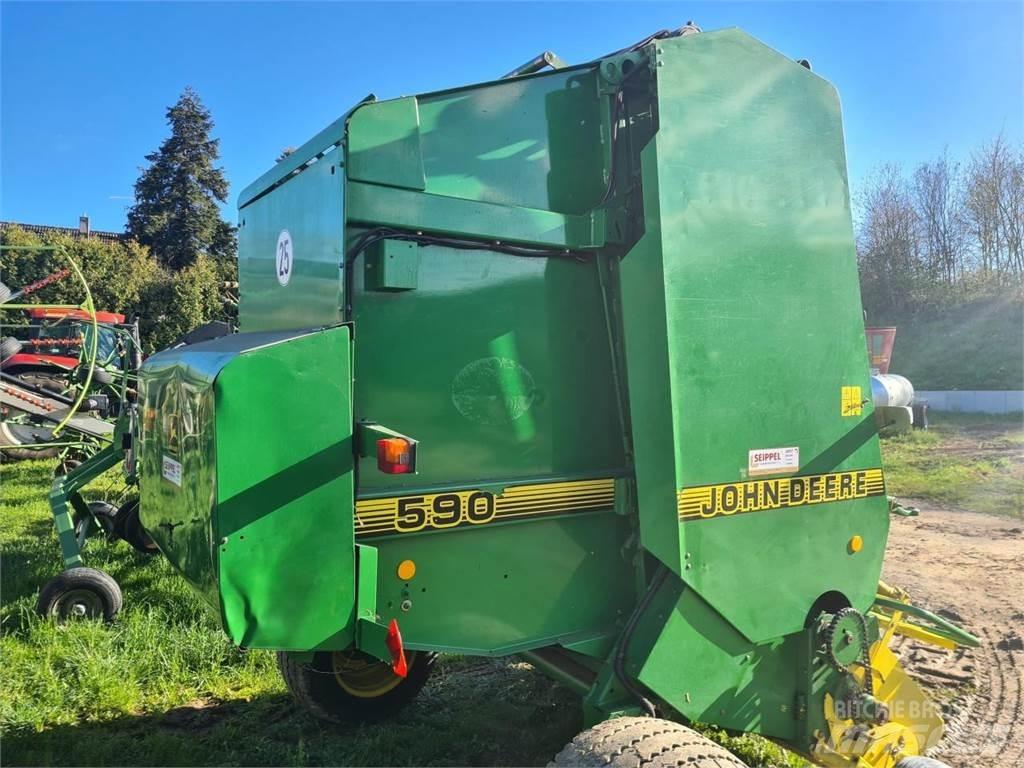 John Deere 590 Rundballe-pressere