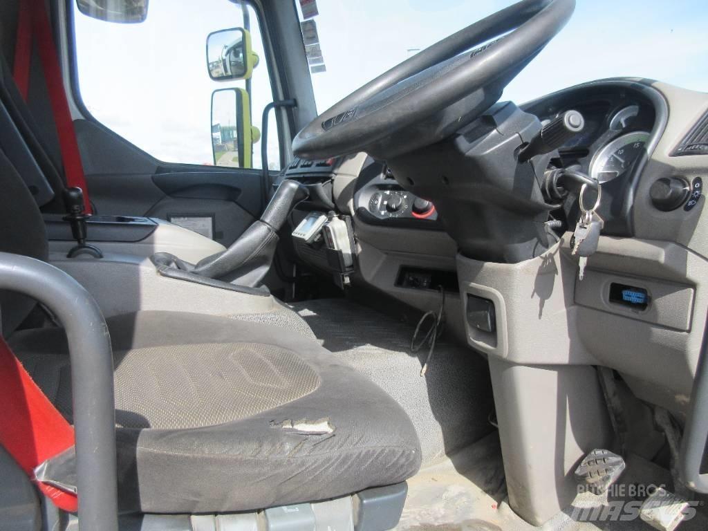DAF 45.210 ATI Flatbed lastbiler med spil