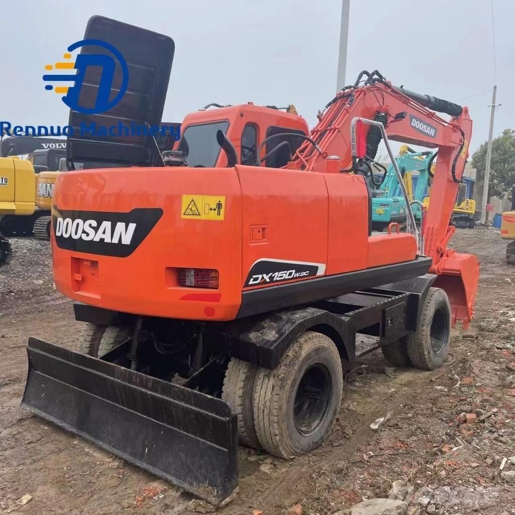Doosan DX150W-7 Gravemaskiner på hjul